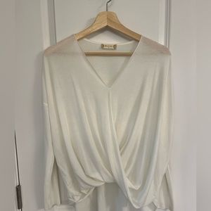 Altar’d State Long Sleeve White Top V-Neck. Size Small